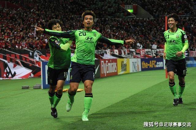 山东男篮训练视频曝光：主场焕然一新，外教已到位